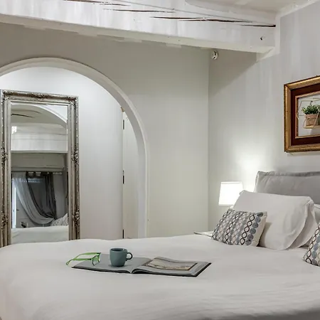 Peruzzi Royal Suite-3
